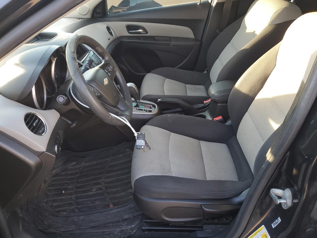 2014 Chevrolet Cruze Ls VIN: 1G1PL5SH8E7394473 Lot: 84392965