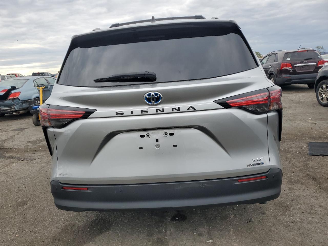 2022 Toyota Sienna Xle VIN: 5TDYRKEC2NS094295 Lot: 89686345