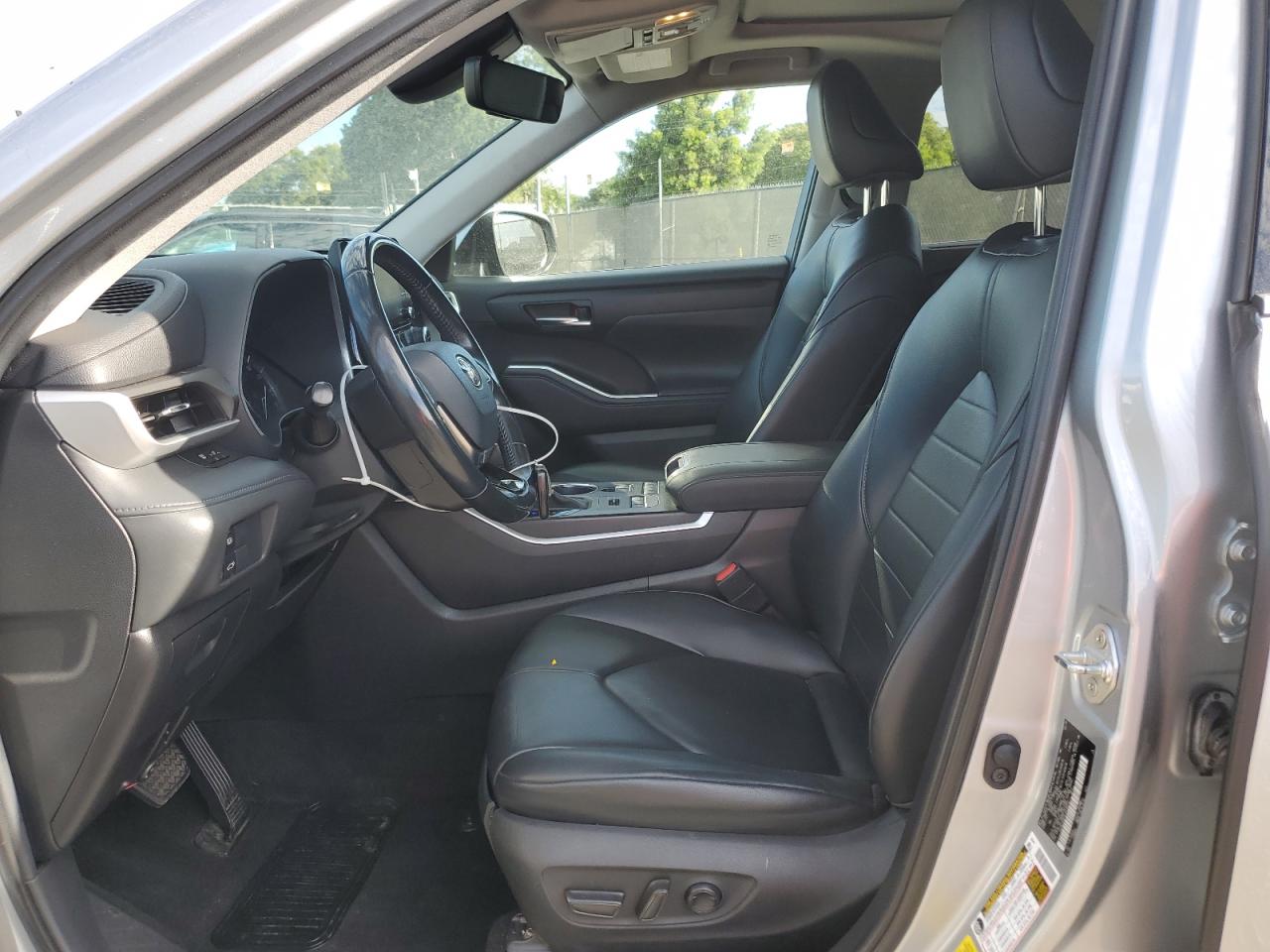 2020 Toyota Highlander Xle VIN: 5TDGZRBH3LS018201 Lot: 85008145