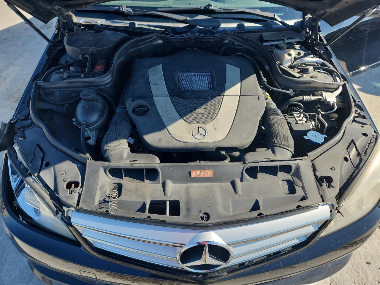 2010 Mercedes-Benz C 300 VIN: WDDGF5EB8AR112665 Lot: 89914275