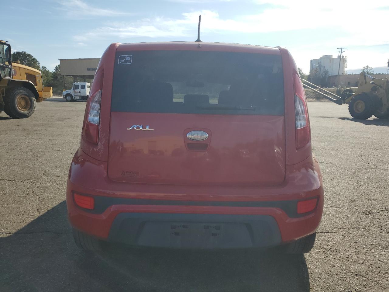 2013 Kia Soul + VIN: KNDJT2A66D7611724 Lot: 86104275
