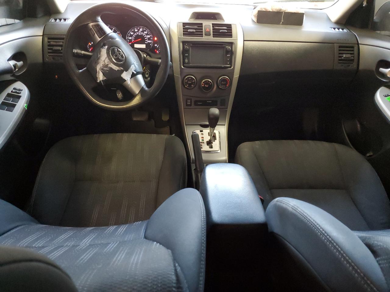 2T1BU4EE3DC124011 2013 Toyota Corolla Base