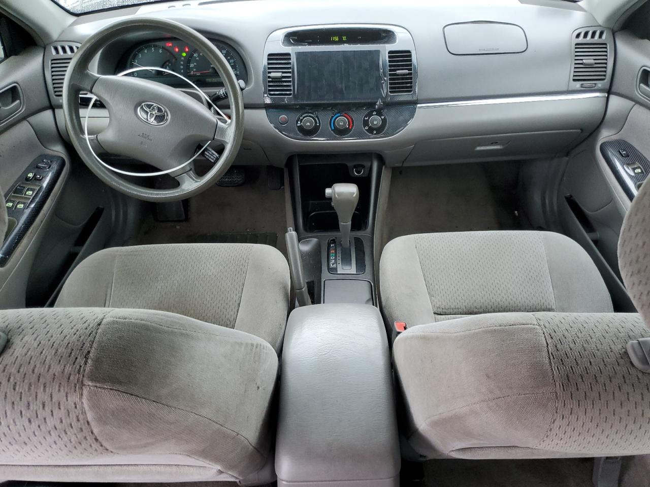 2003 Toyota Camry Le VIN: 4T1BE32K93U147999 Lot: 84926785