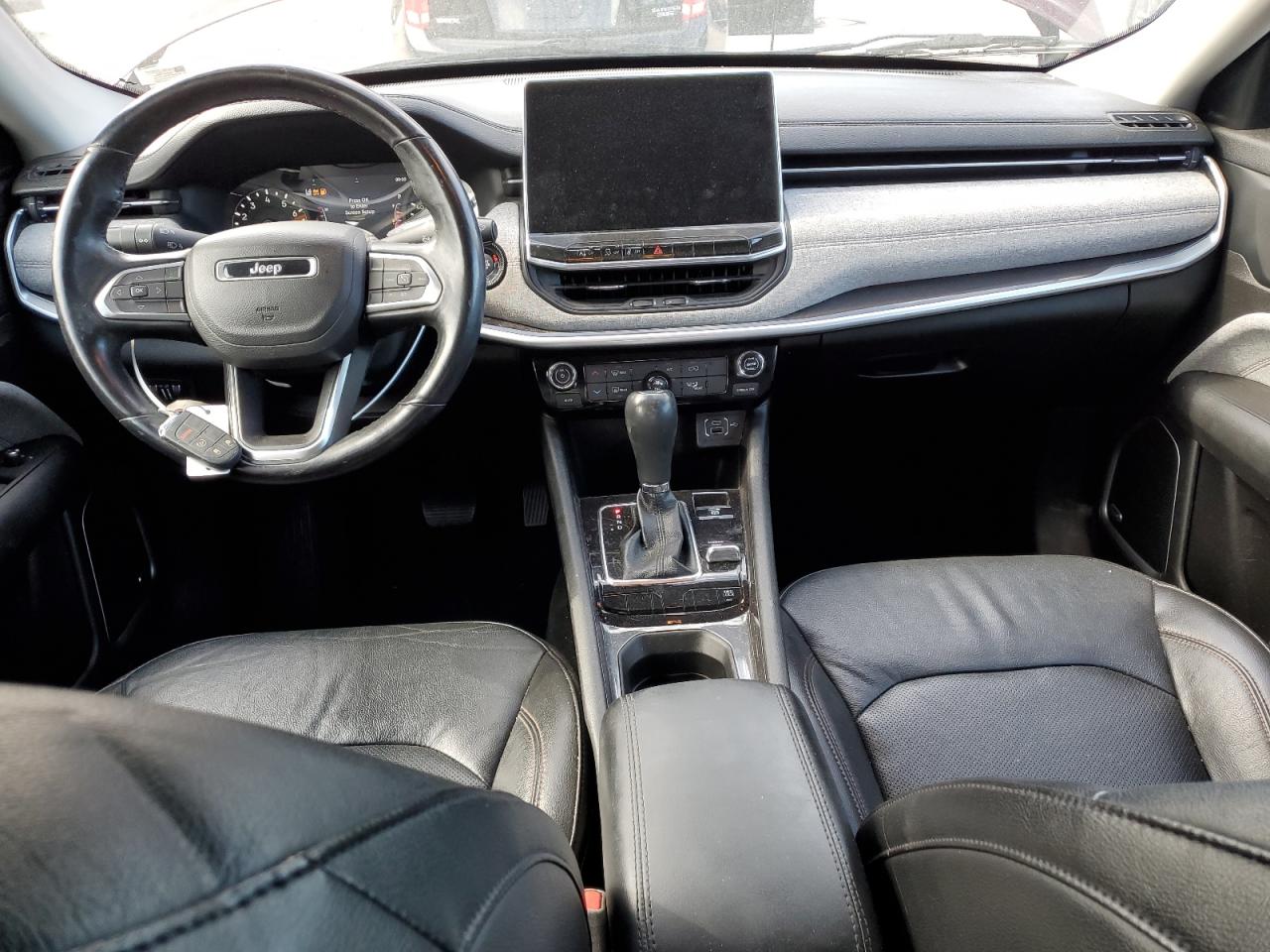 2022 Jeep Compass Latitude Lux VIN: 3C4NJDFB7NT164195 Lot: 85854695