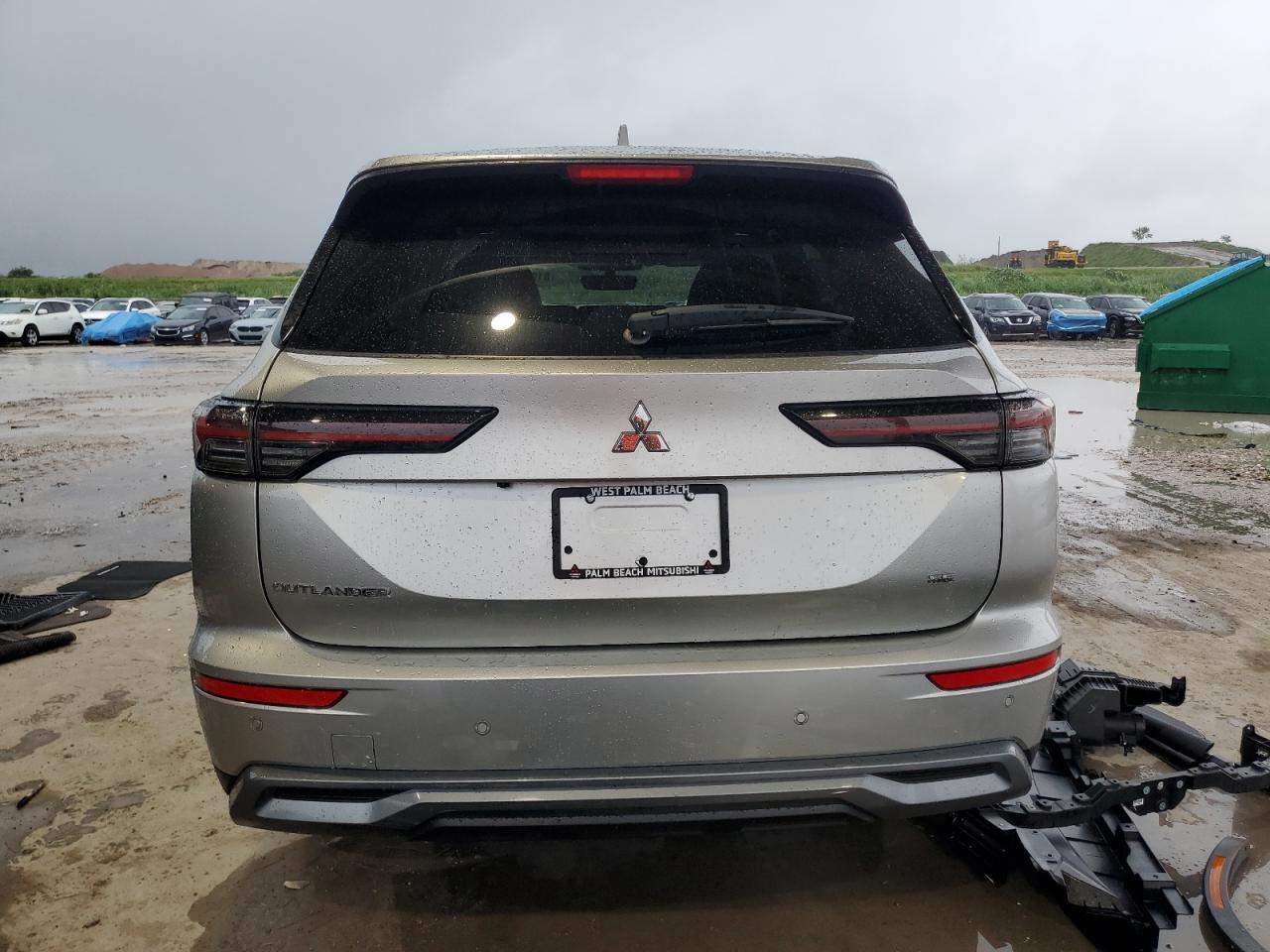 2025 Mitsubishi Outlander Se VIN: JA4J3VA82SZ011362 Lot: 81945925
