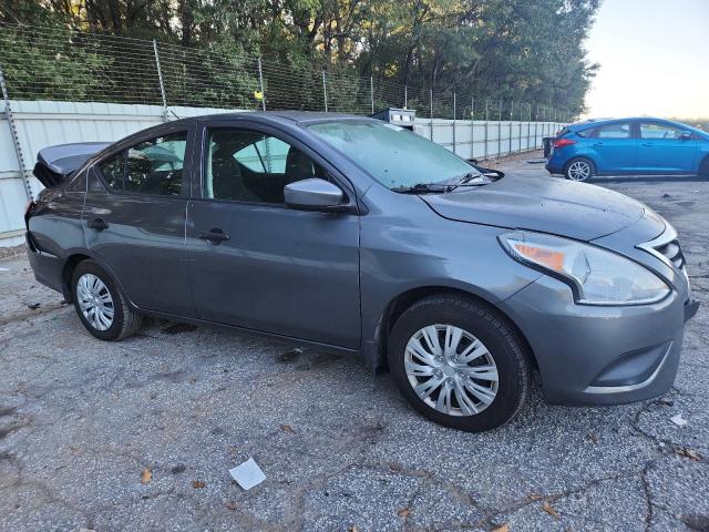  NISSAN VERSA 2017 Szary