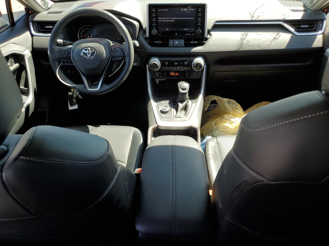 2019 Toyota Rav4 Limited VIN: JTMN1RFV2KJ010147 Lot: 81854895