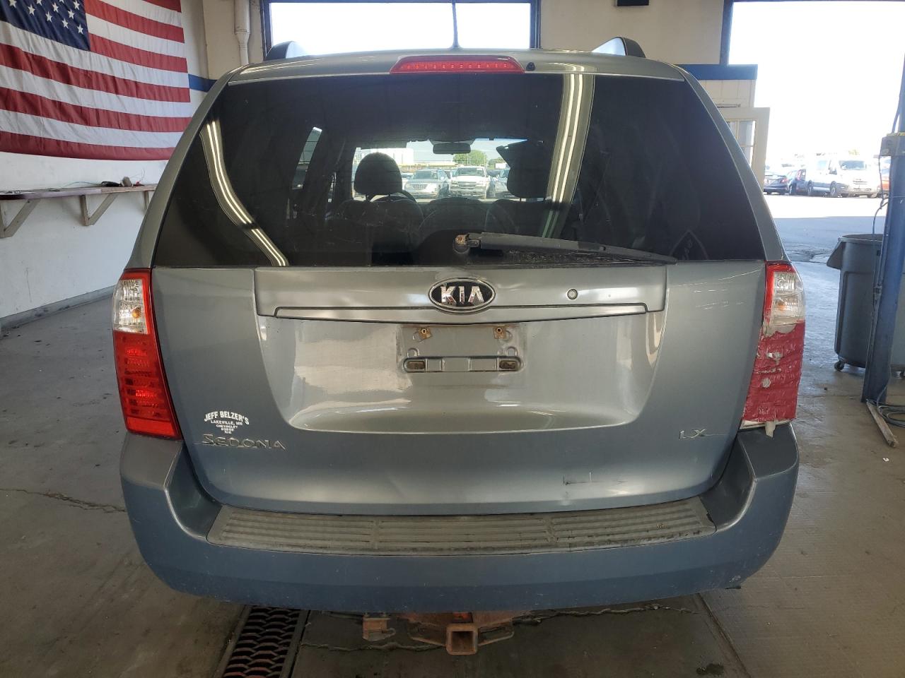2009 Kia Sedona Ex VIN: KNDMB233396312353 Lot: 81910235