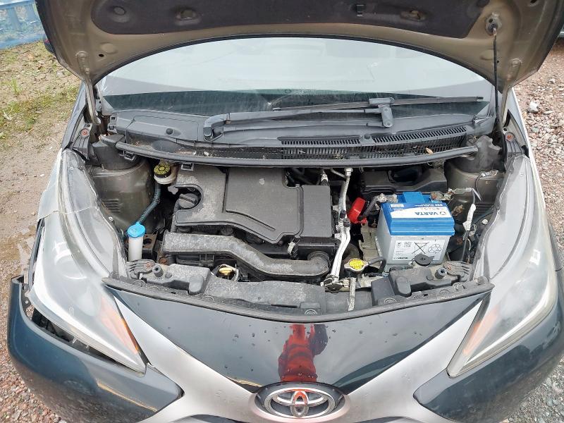 2015 TOYOTA AYGO 1.0 VVT-I X-CLUSIV 5DR