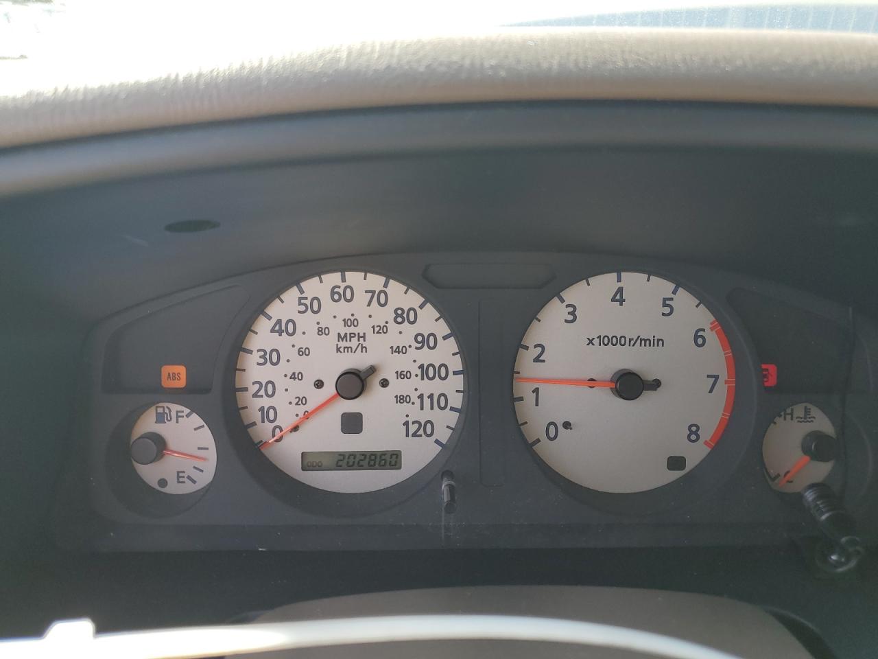 2000 Nissan Pathfinder Le VIN: JN8AR07Y2YW417820 Lot: 85601075