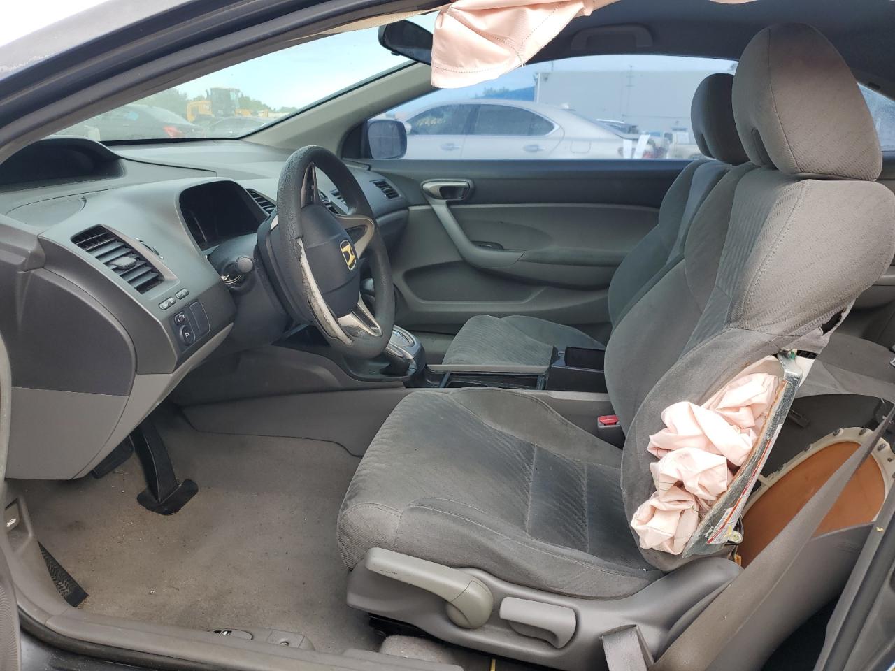 2010 Honda Civic Lx VIN: 2HGFG1B6XAH523151 Lot: 86440425