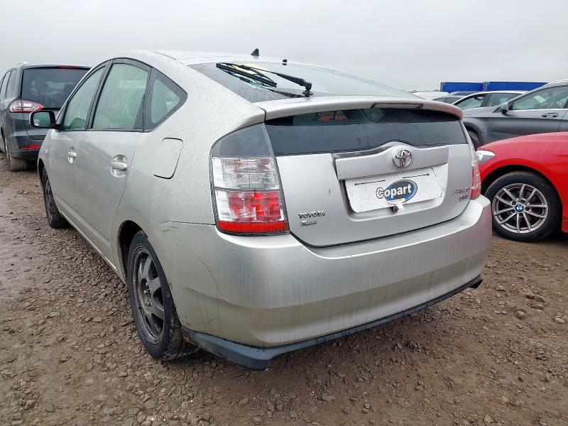 2004 TOYOTA PRIUS T SPIRIT VV-I AUTO 