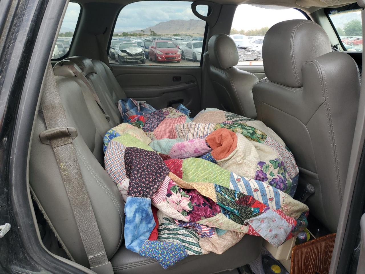 2005 GMC Yukon VIN: 160257 Lot: 86550605