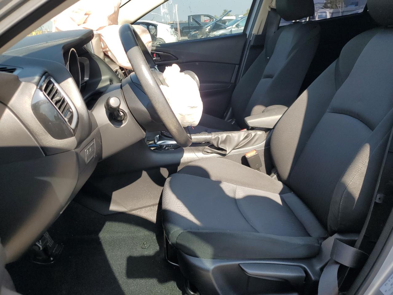 2015 Mazda 3 Sport VIN: JM1BM1K72F1250968 Lot: 90503095