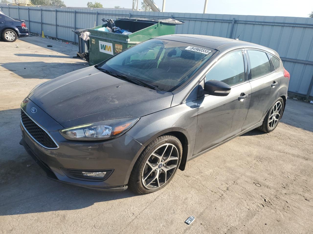 2017 Ford Focus Sel VIN: 1FADP3M26HL244990 Lot: 84960555