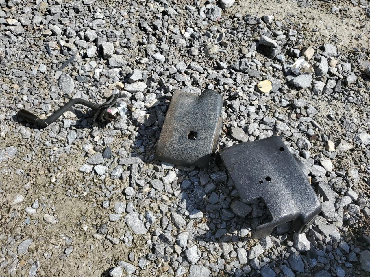 1999 Chevrolet Gmt-400 C3500 VIN: 1GBJC34R6XF055828 Lot: 82205675