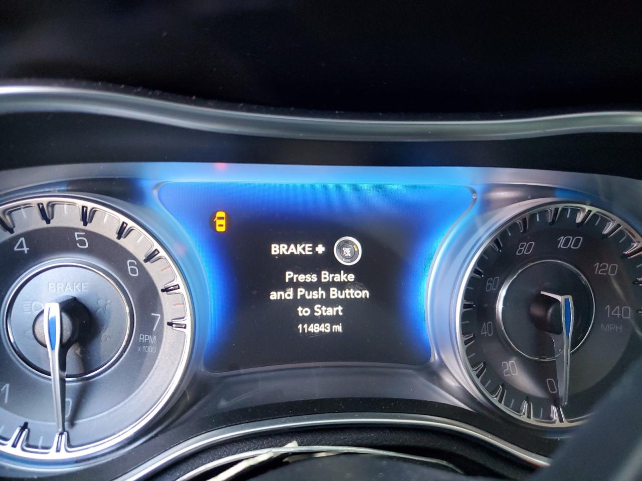 2019 Chrysler 300 Limited VIN: 2C3CCAKG7KH690904 Lot: 80801455