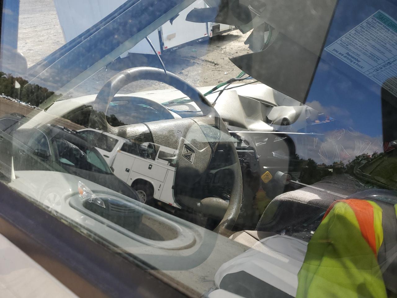 2017 International 4000 4300 VIN: 1HTMMMML5HH694329 Lot: 86429305