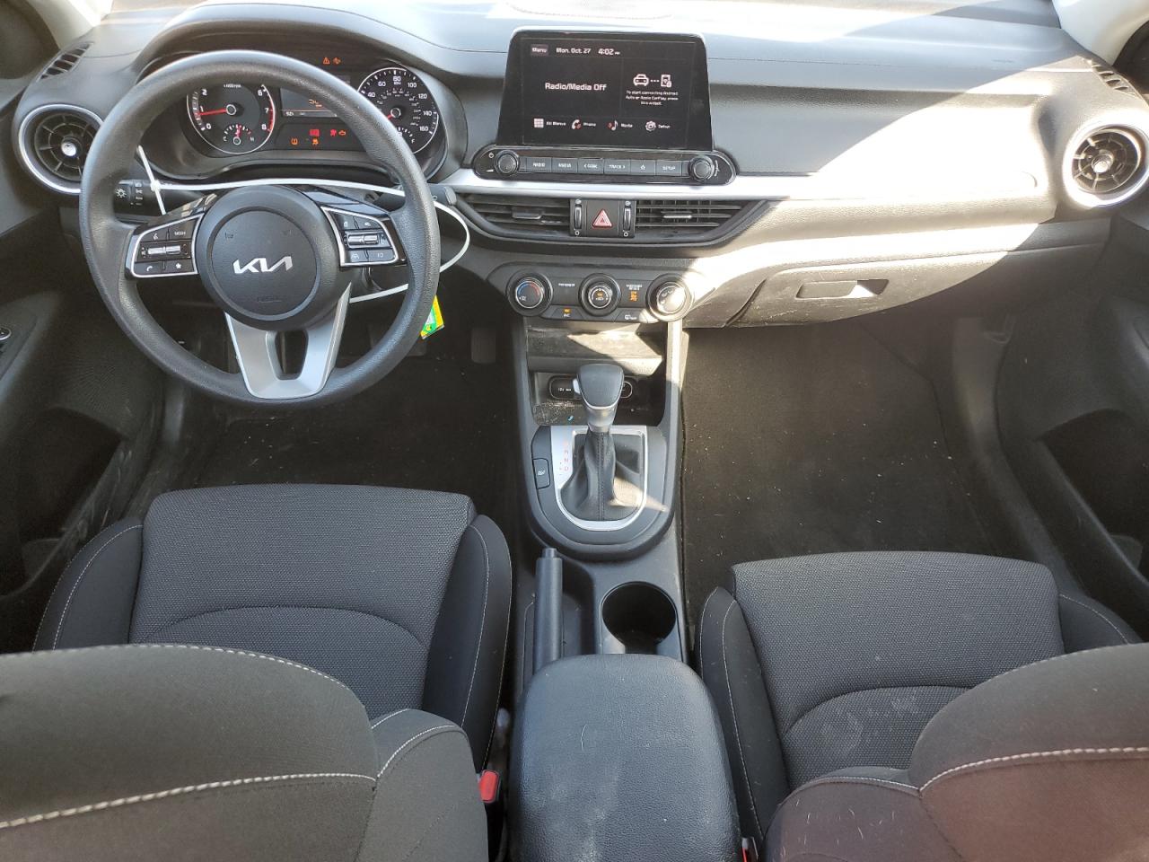 2023 Kia Forte Lx VIN: 3KPF24AD0PE685860 Lot: 87401955