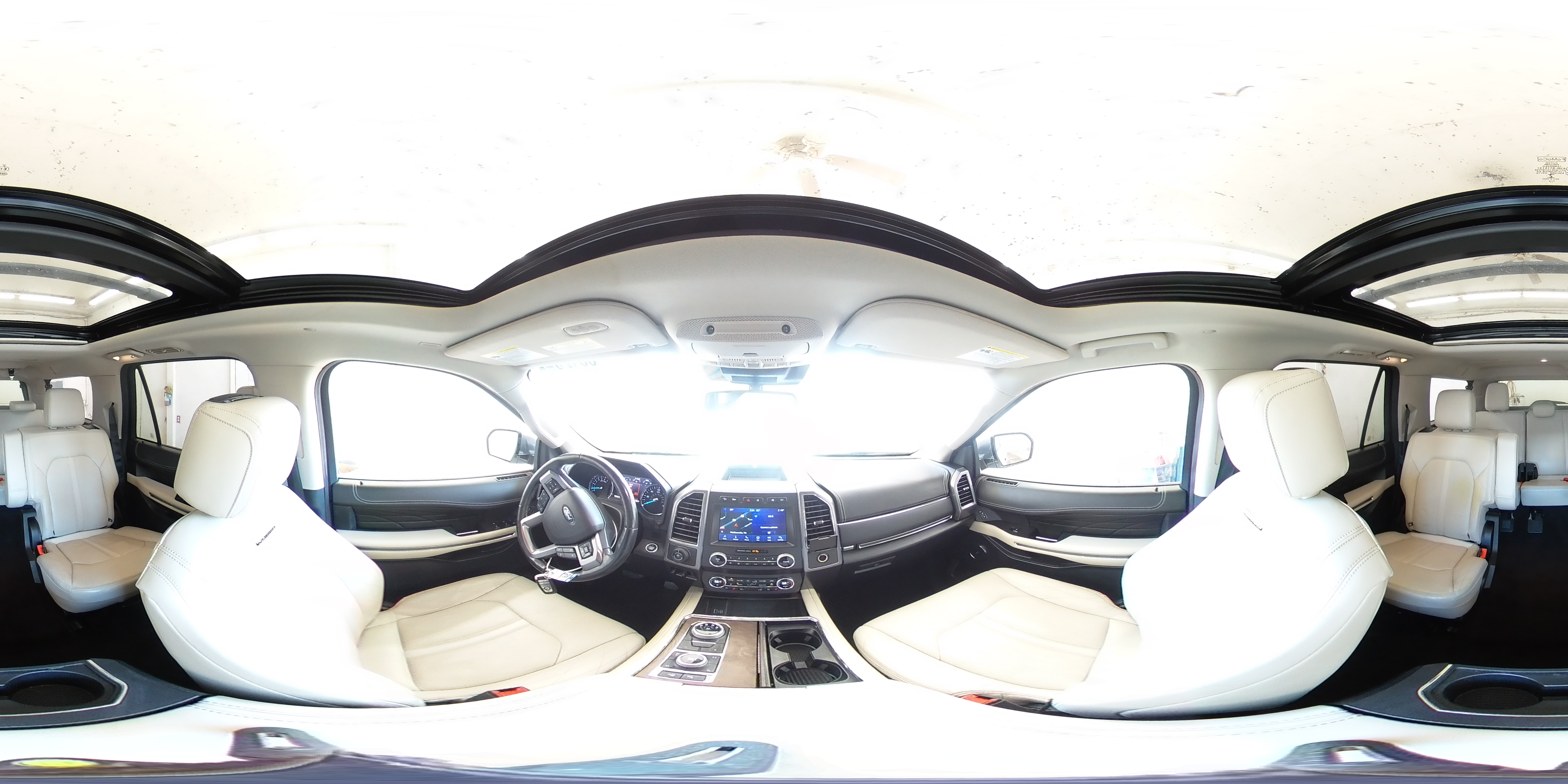 2020 Ford Expedition Max Platinum VIN: 1FMJK1MT4LEA05536 Lot: 85120925