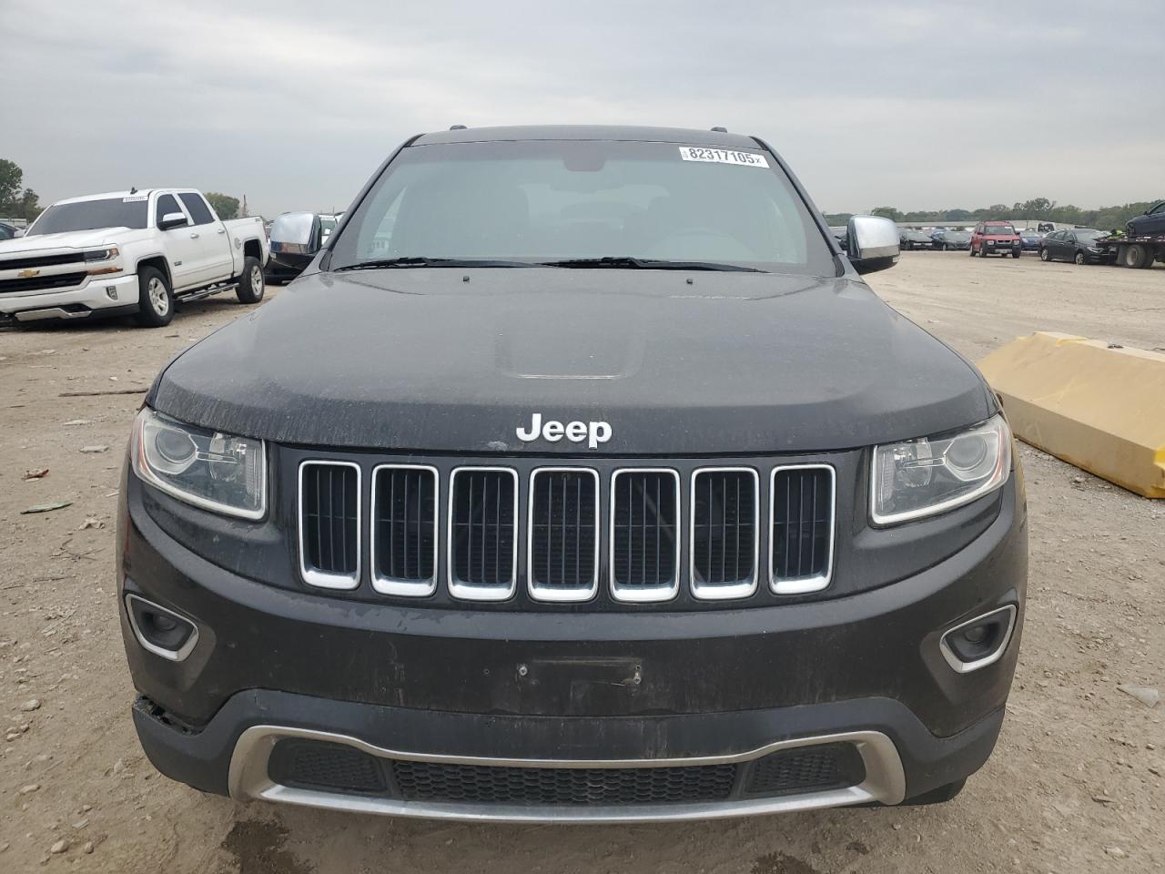2015 Jeep Grand Cherokee Limited VIN: 1C4RJFBGXFC751745 Lot: 82317105