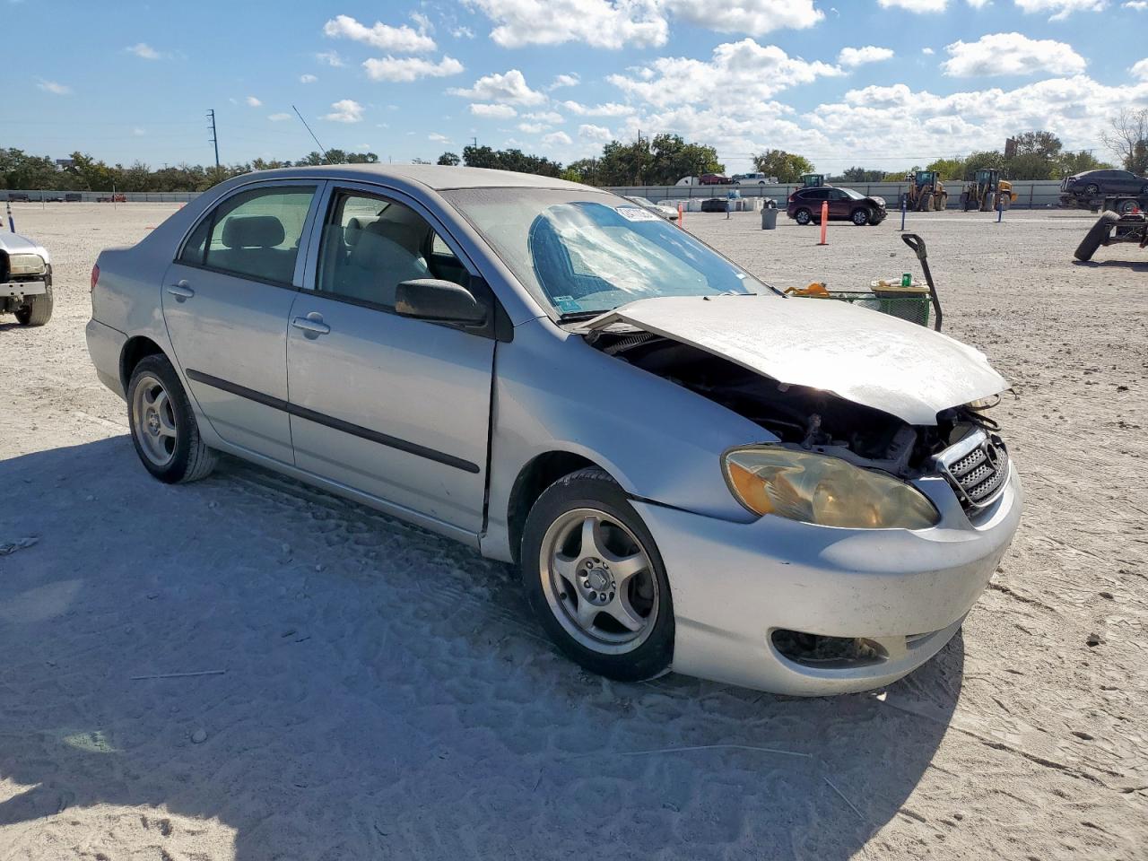 2007 Toyota Corolla Ce VIN: 1NXBR32E57Z805743 Lot: 82417225