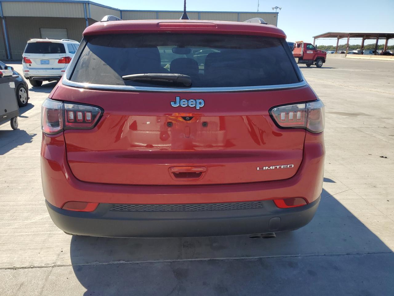 2019 Jeep Compass Limited VIN: 3C4NJCCB3KT664512 Lot: 86405575