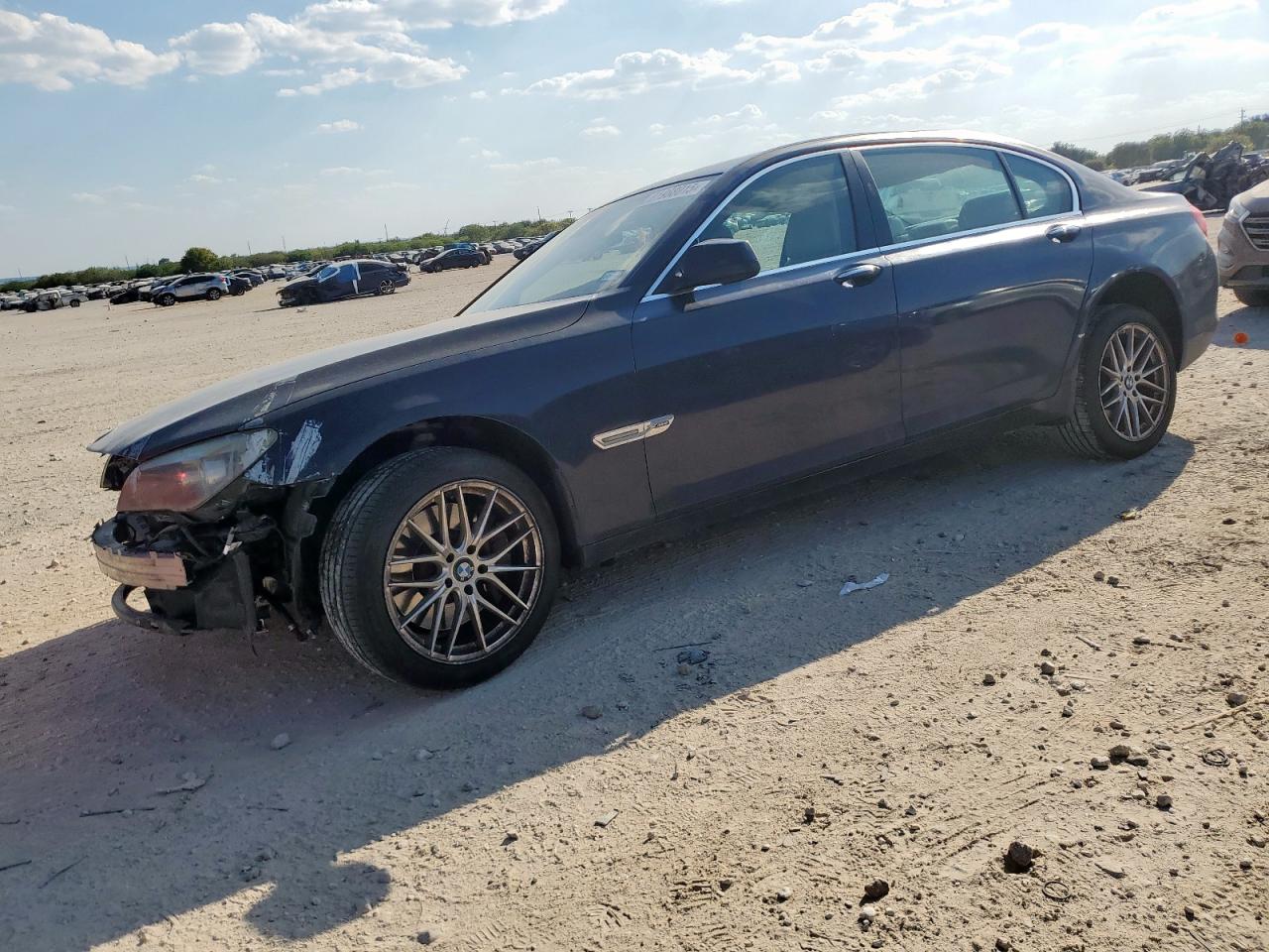 2012 BMW 750 Lxi