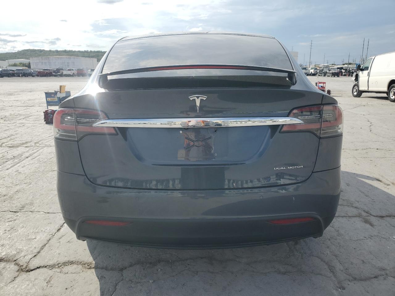2020 Tesla Model X VIN: 5YJXCBE22LF219494 Lot: 85703605