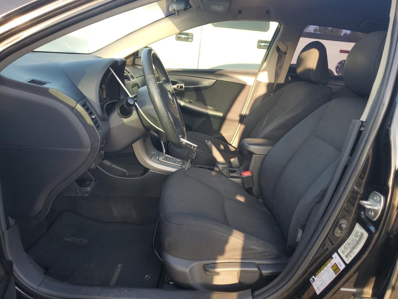 2010 Toyota Corolla Base VIN: 1NXBU4EE8AZ171688 Lot: 84845545