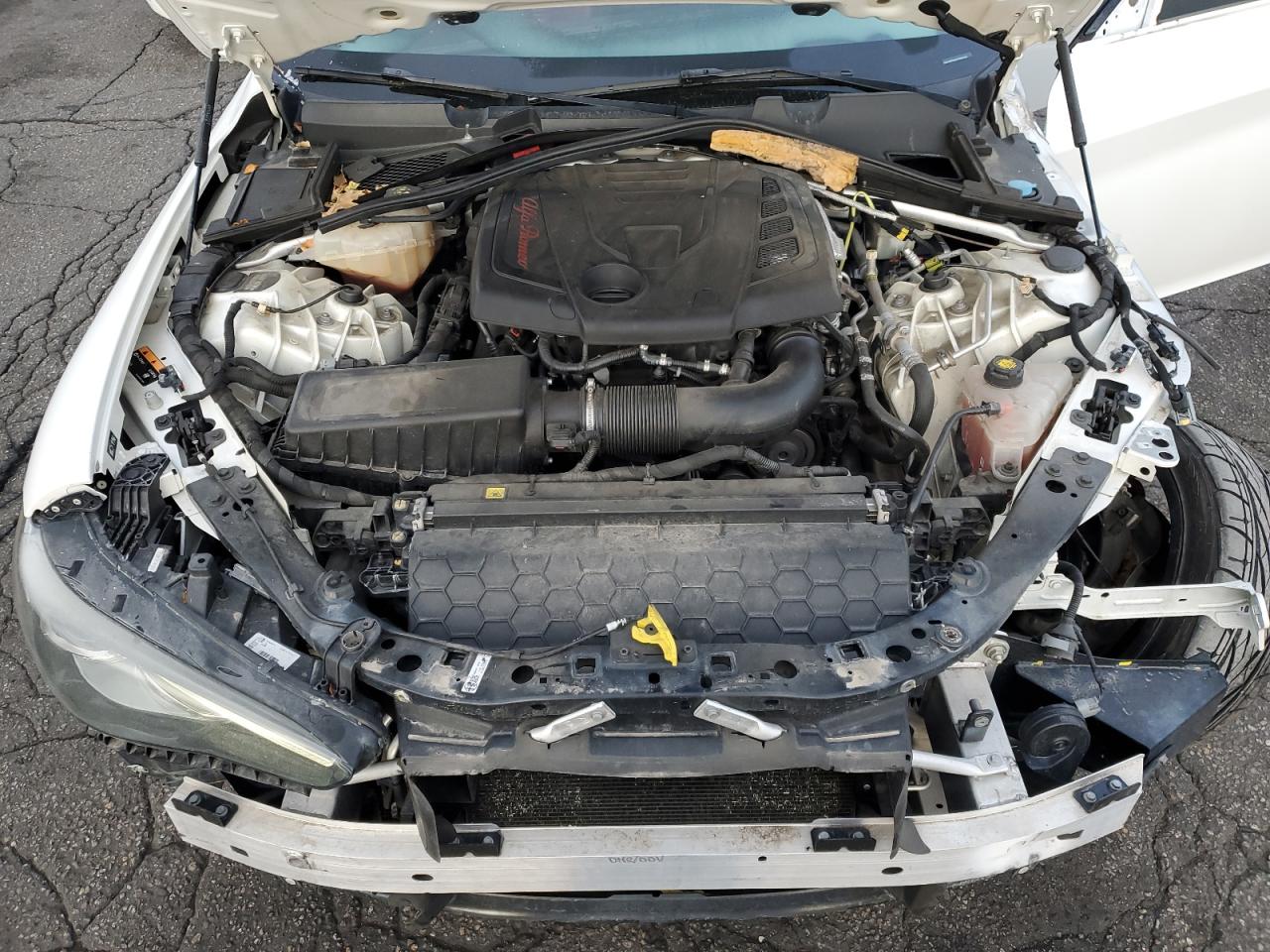 2017 Alfa Romeo Giulia Ti Q4 VIN: ZARFAEEN4H7555194 Lot: 90872085