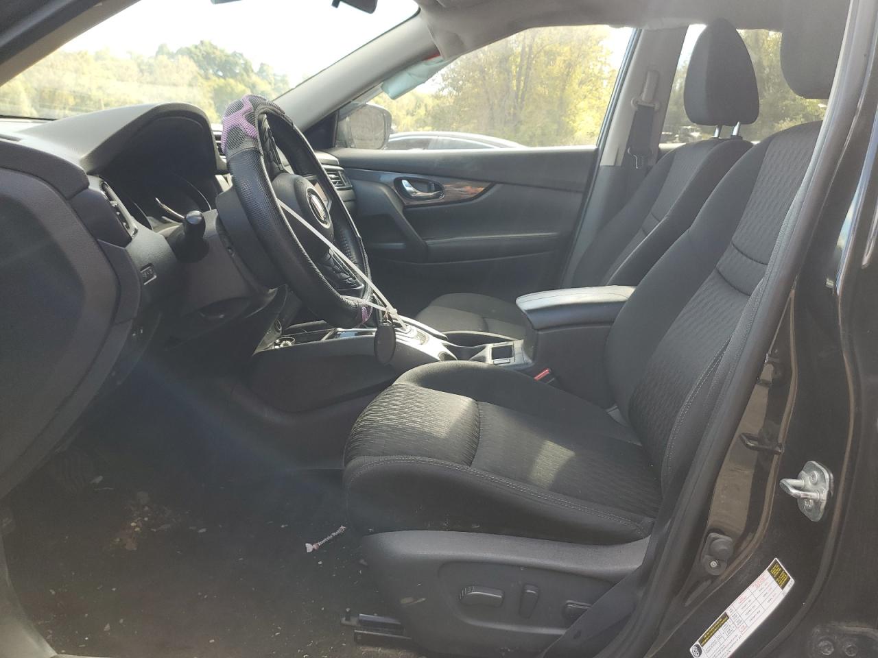 2018 Nissan Rogue S VIN: KNMAT2MV2JP613646 Lot: 82416835