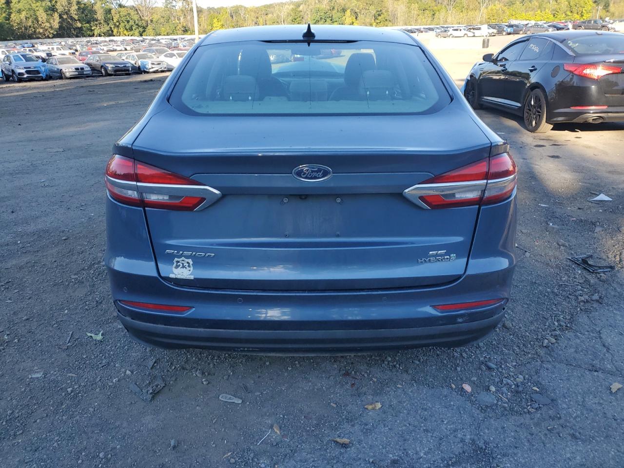 2019 Ford Fusion Se VIN: 3FA6P0LU9KR111210 Lot: 82005915