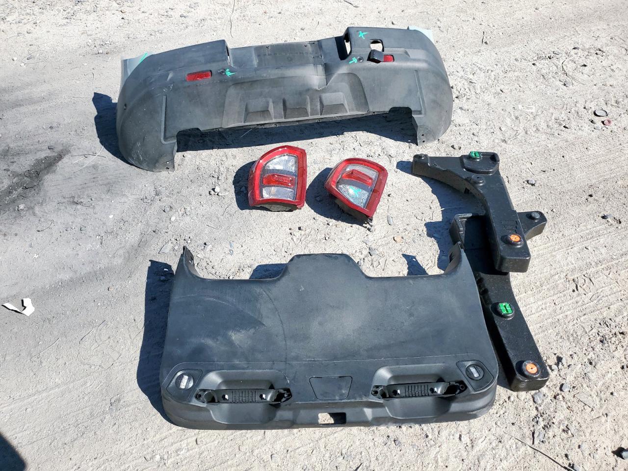 2021 Ford Bronco Sport Outer Banks VIN: 3FMCR9C69MRA77474 Lot: 85573355