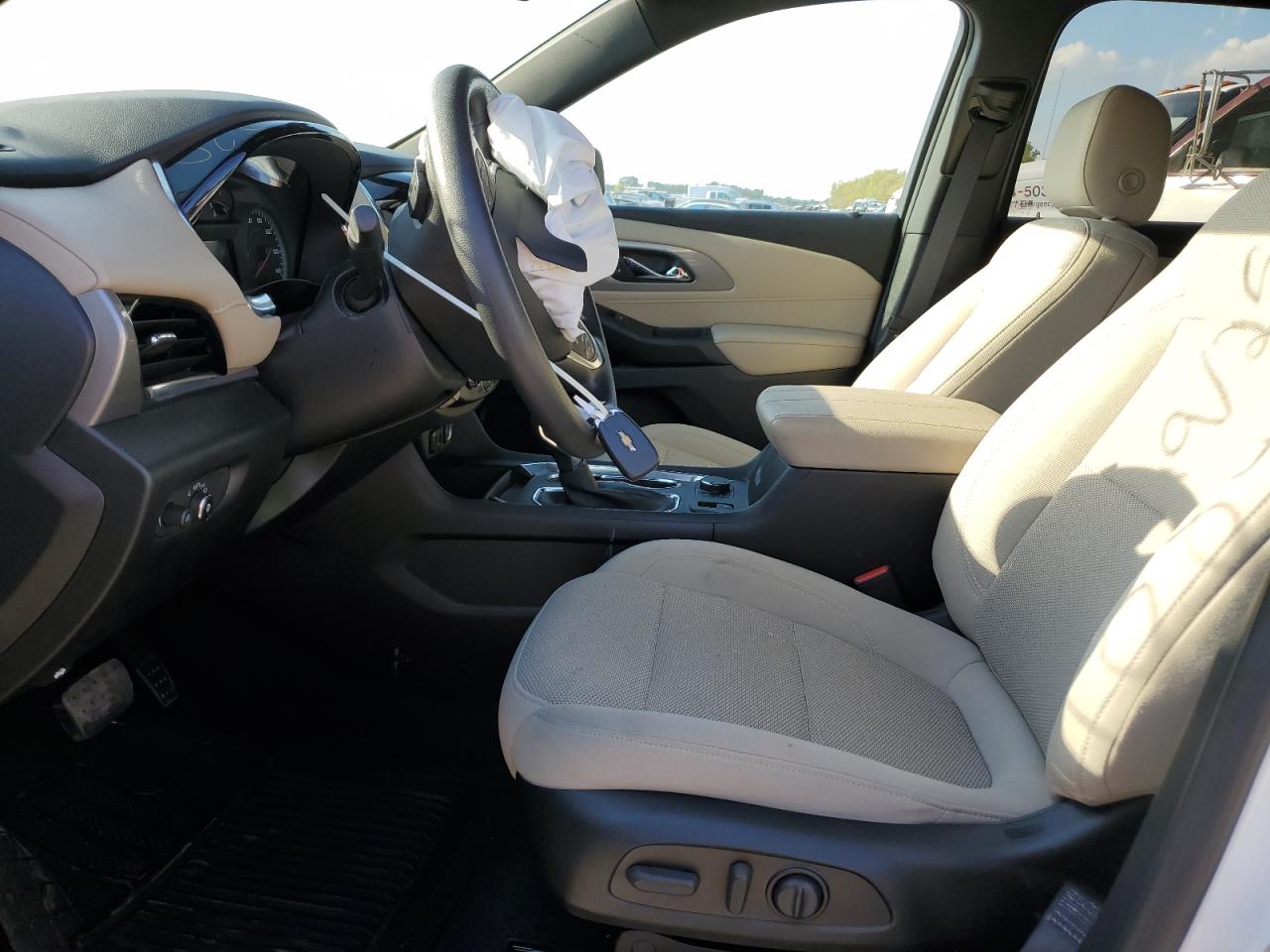 2023 Chevrolet Traverse Ls VIN: 1GNERLKW2PJ208911 Lot: 82256035