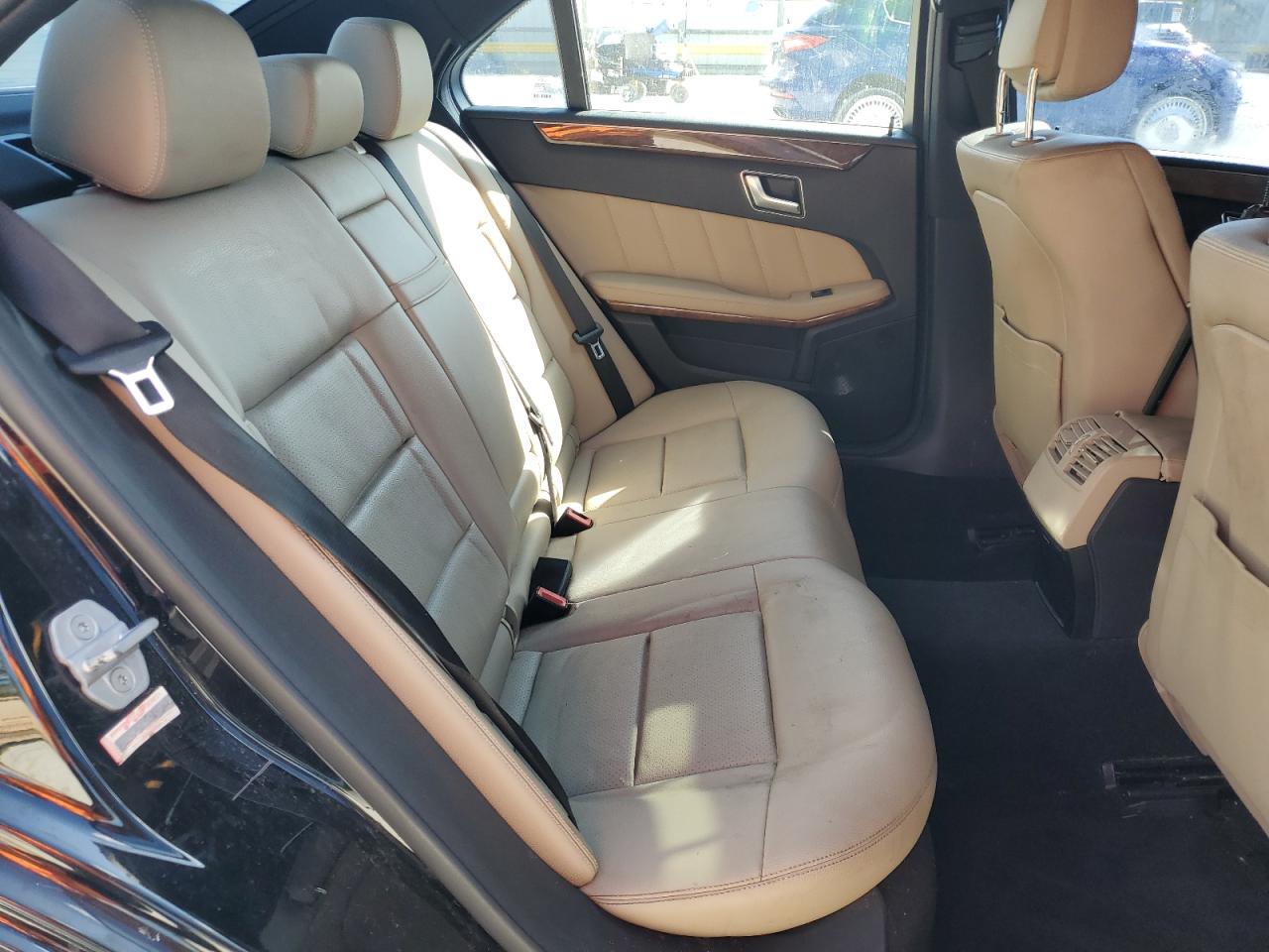 2012 Mercedes-Benz E 350 VIN: WDDHF5KB5CA566303 Lot: 87423375