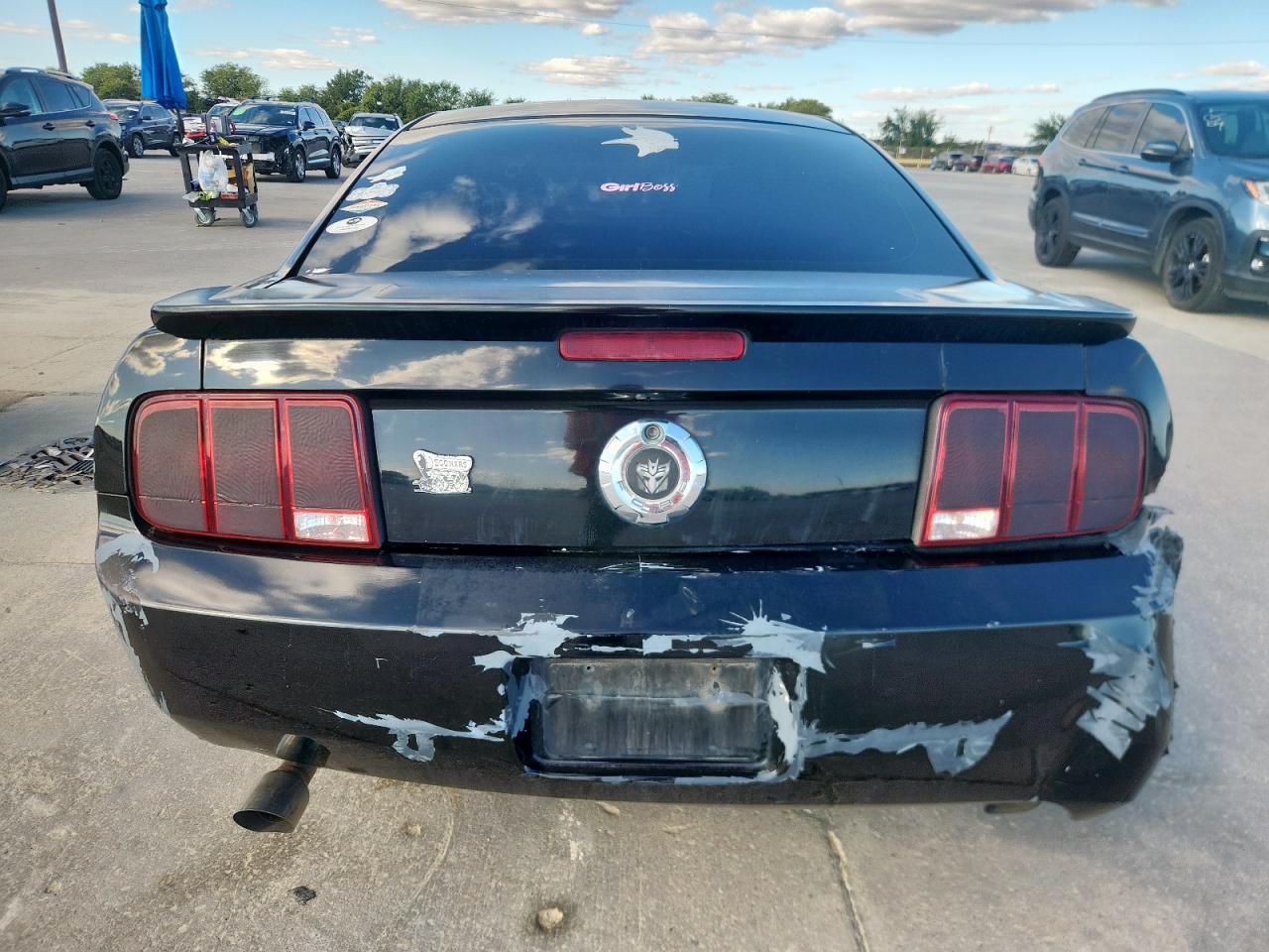 2008 Ford Mustang VIN: 1ZVHT80N485187985 Lot: 82718155
