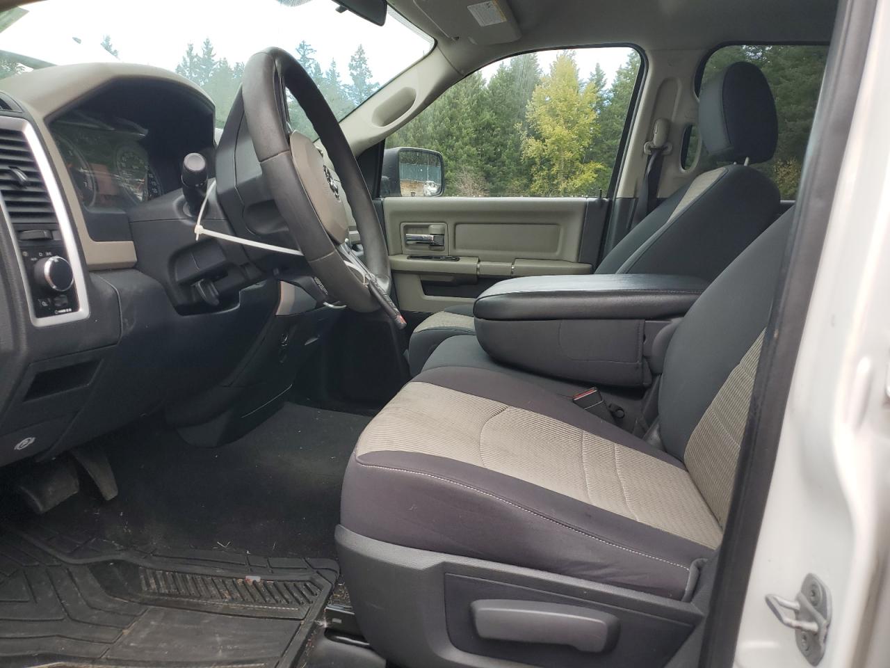 2011 Dodge Ram 1500 VIN: 1D7RV1GTXBS544176 Lot: 81951155