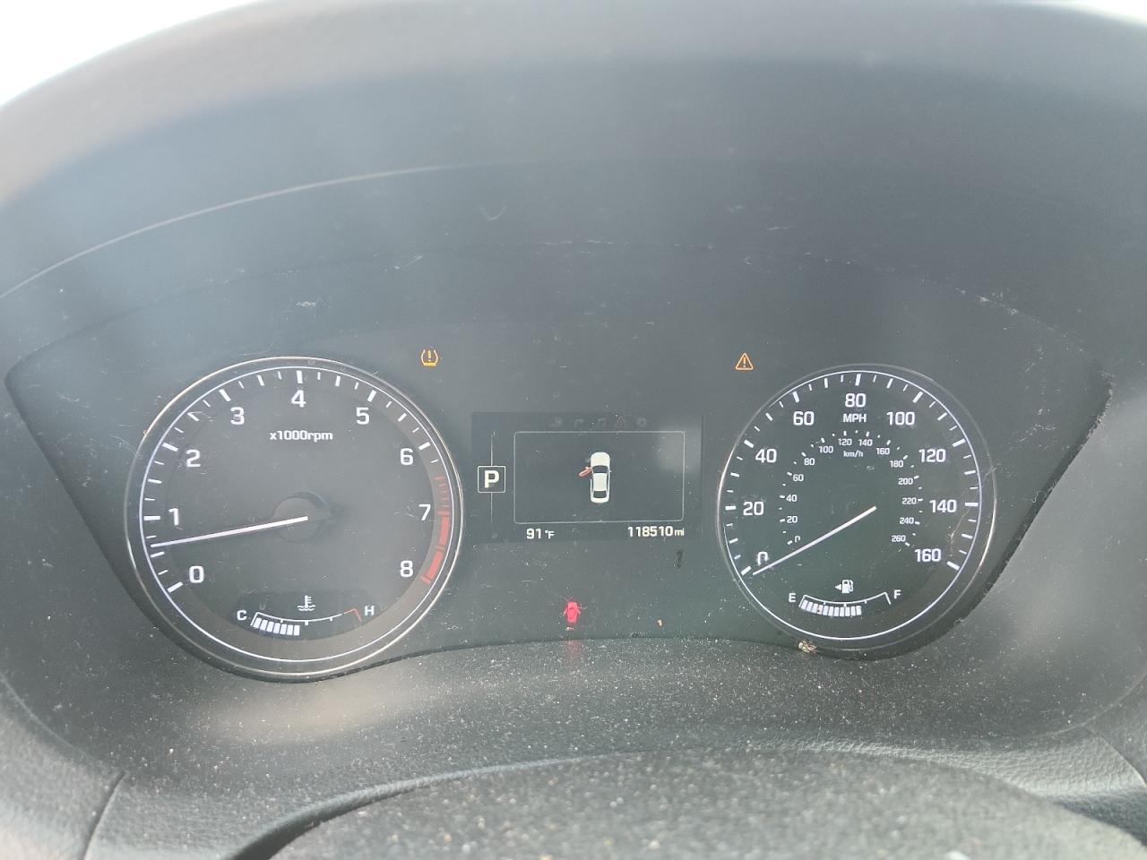 2016 Hyundai Genesis 3.8L VIN: KMHGN4JE2GU117823 Lot: 85902915