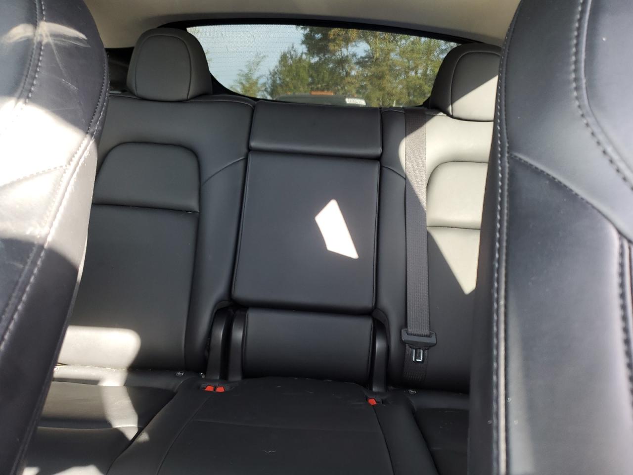 2022 Tesla Model Y VIN: 7SAYGDEEXNF316043 Lot: 89846635