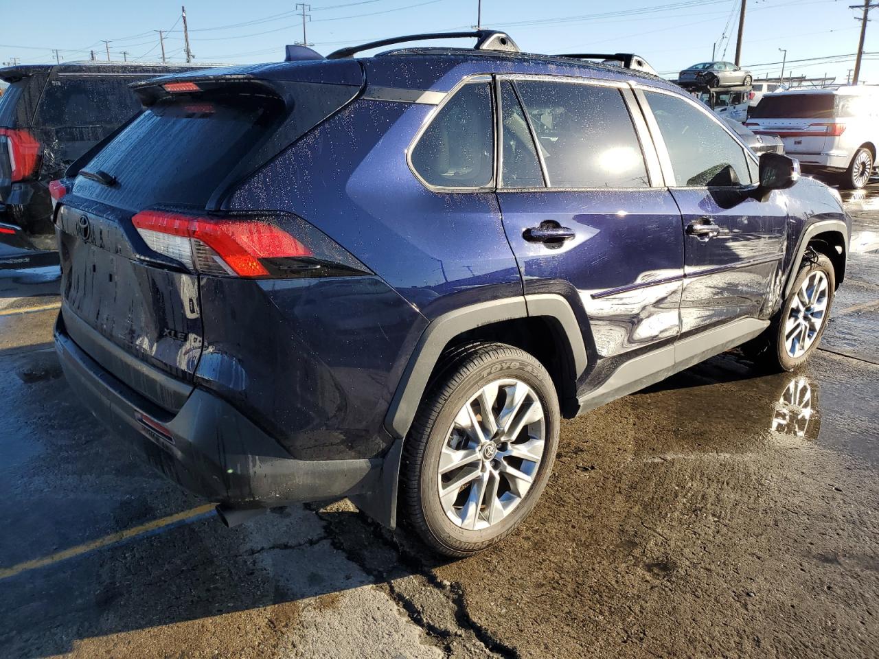 2024 Toyota Rav4 Xle Premium blue  Gasoline 2T3C1RFV9RW344842 photo #4