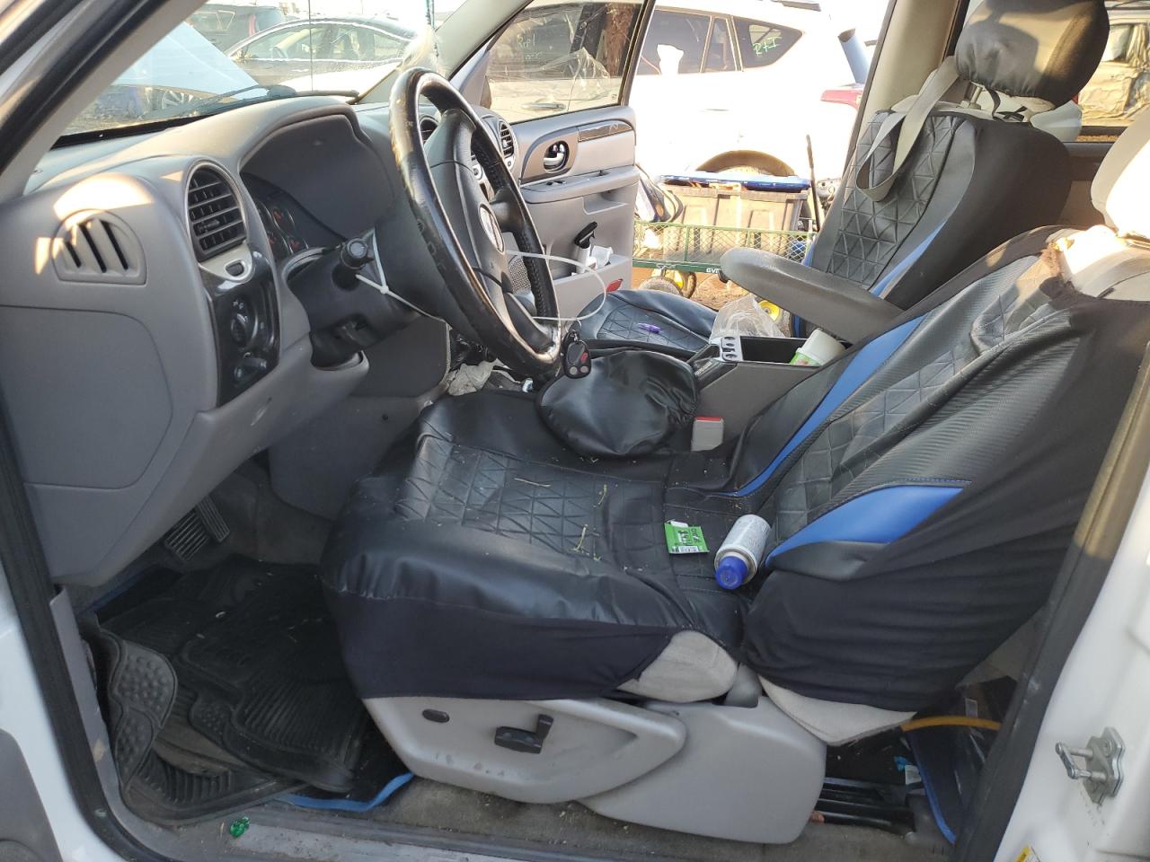 2008 GMC Envoy VIN: 1GKDT13S482122263 Lot: 82351945