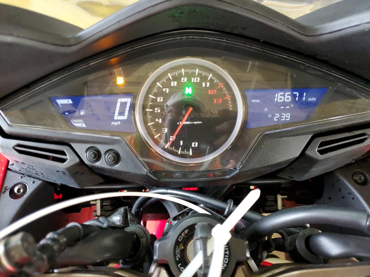 2014 Honda Vfr800 F VIN: JH2RC7915EK000176 Lot: 86183415