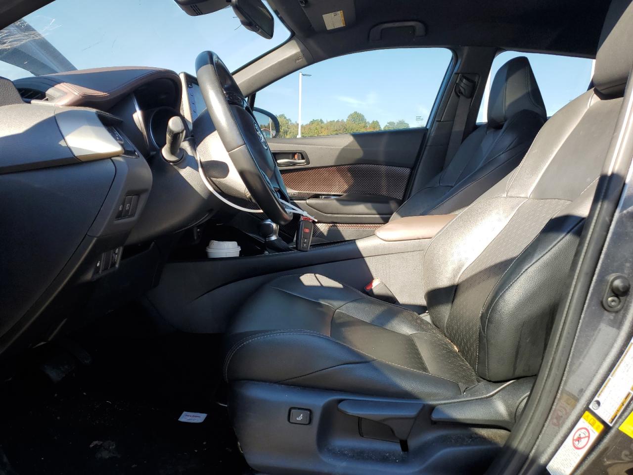 2019 Toyota C-Hr Xle VIN: NMTKHMBX1KR099896 Lot: 85150295