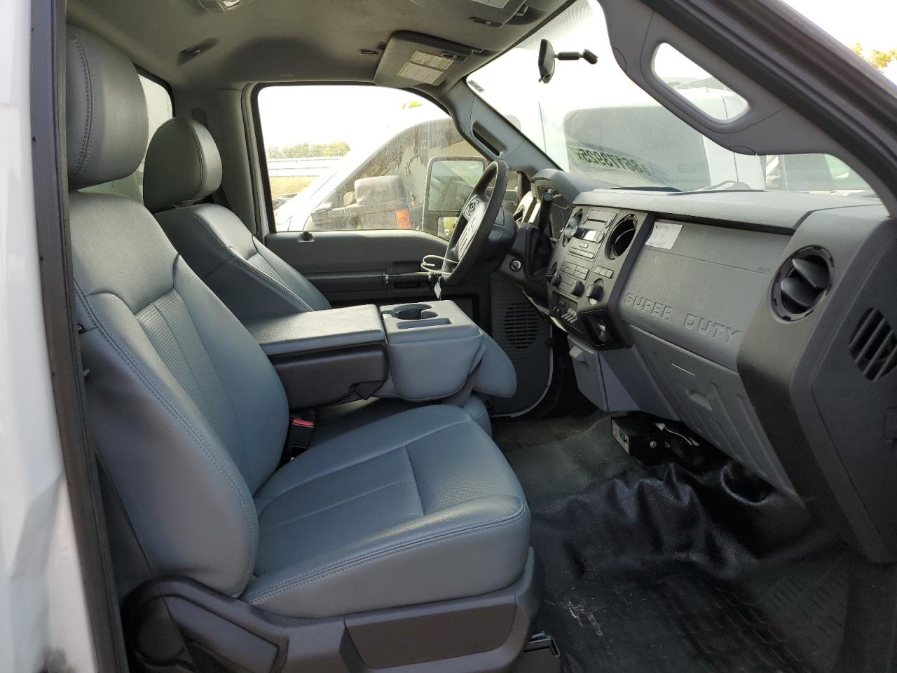 2015 Ford F550 Super Duty VIN: 1FDUF5GY0FED42841 Lot: 86173925