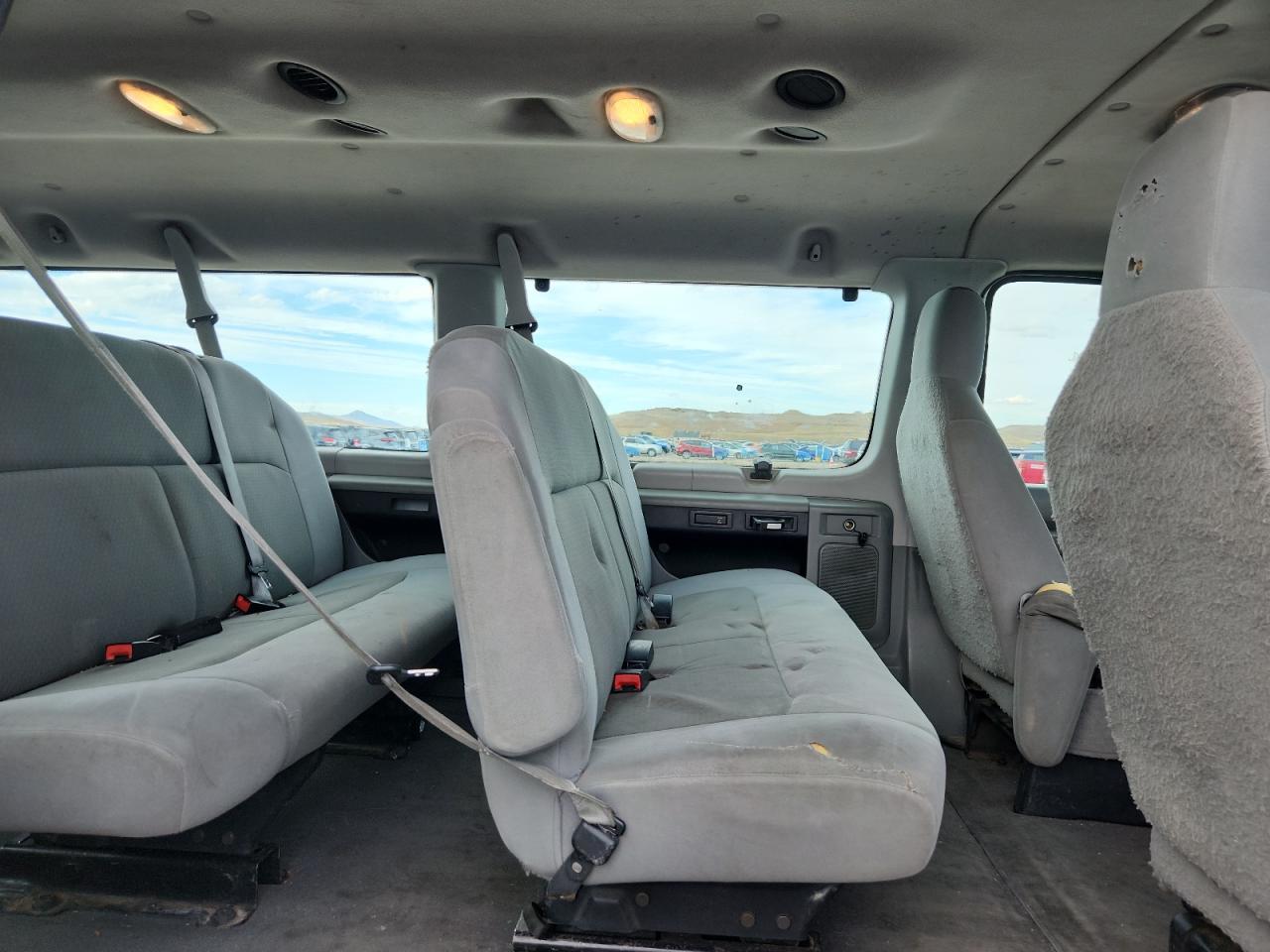 2009 Ford Econoline E350 Super Duty Wagon VIN: 1FBSS31L19DA10074 Lot: 86258905