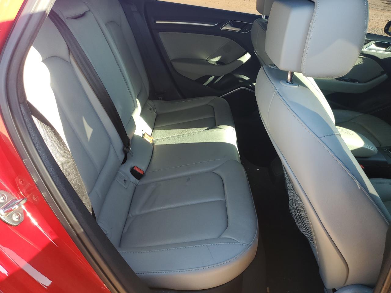 2017 Audi A3 Premium Plus VIN: WAUGUGFFXH1035607 Lot: 82653125