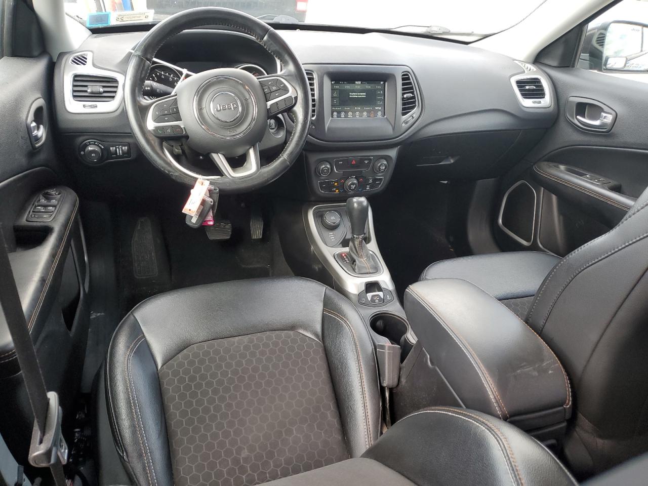 2020 Jeep Compass Latitude VIN: 3C4NJDBB4LT156283 Lot: 82311895