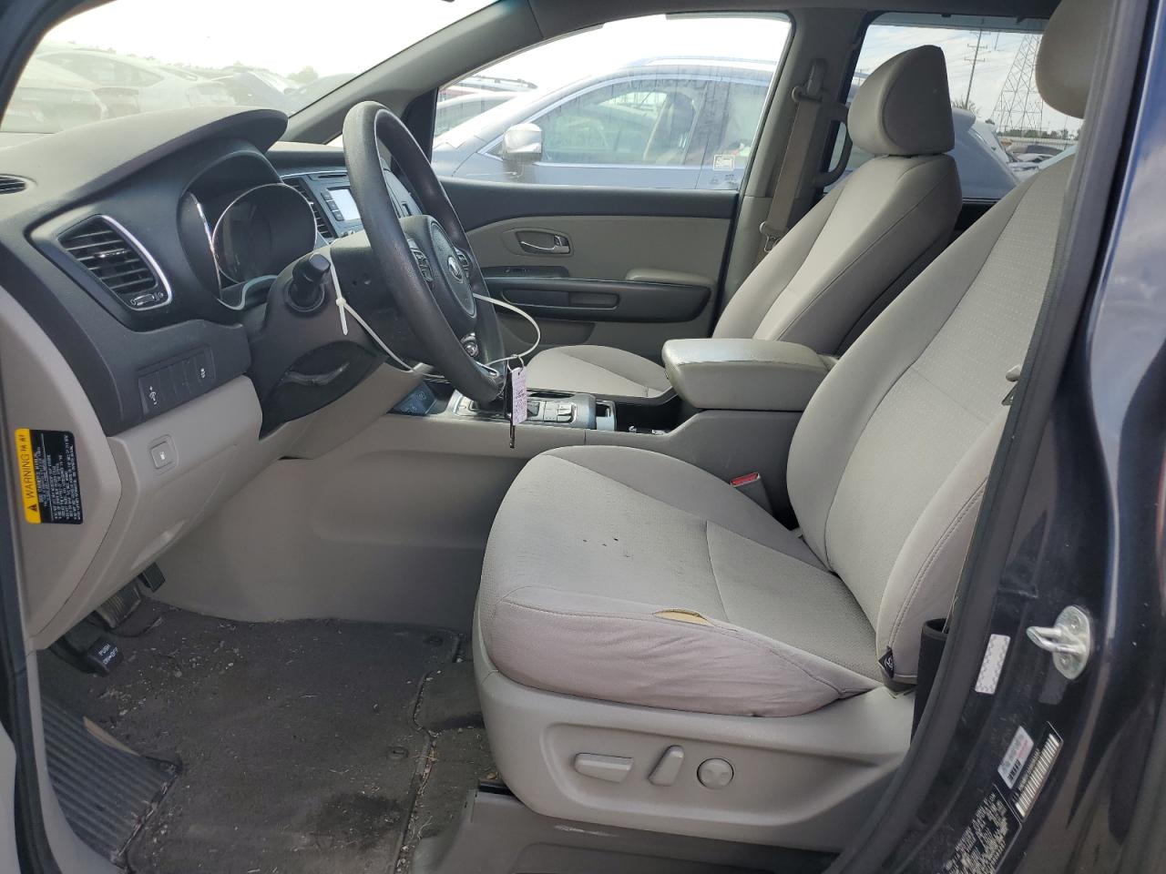 2016 Kia Sedona Lx VIN: KNDMB5C12G6083287 Lot: 82205845