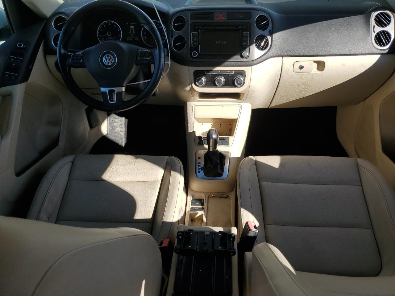 2011 Volkswagen Tiguan S VIN: WVGAV7AX6BW522198 Lot: 82470395